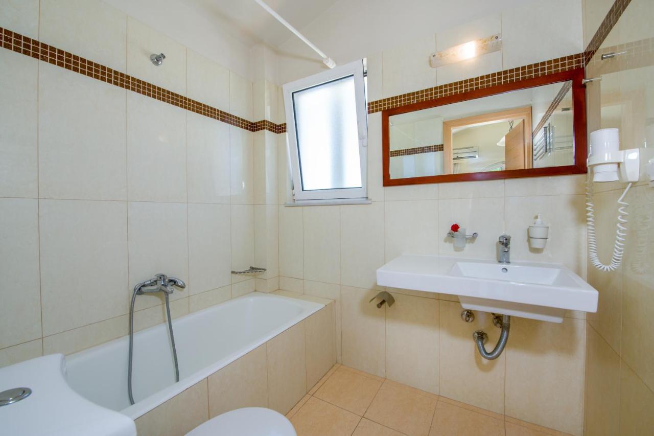 Platanés Toxo Hotel المظهر الخارجي الصورة